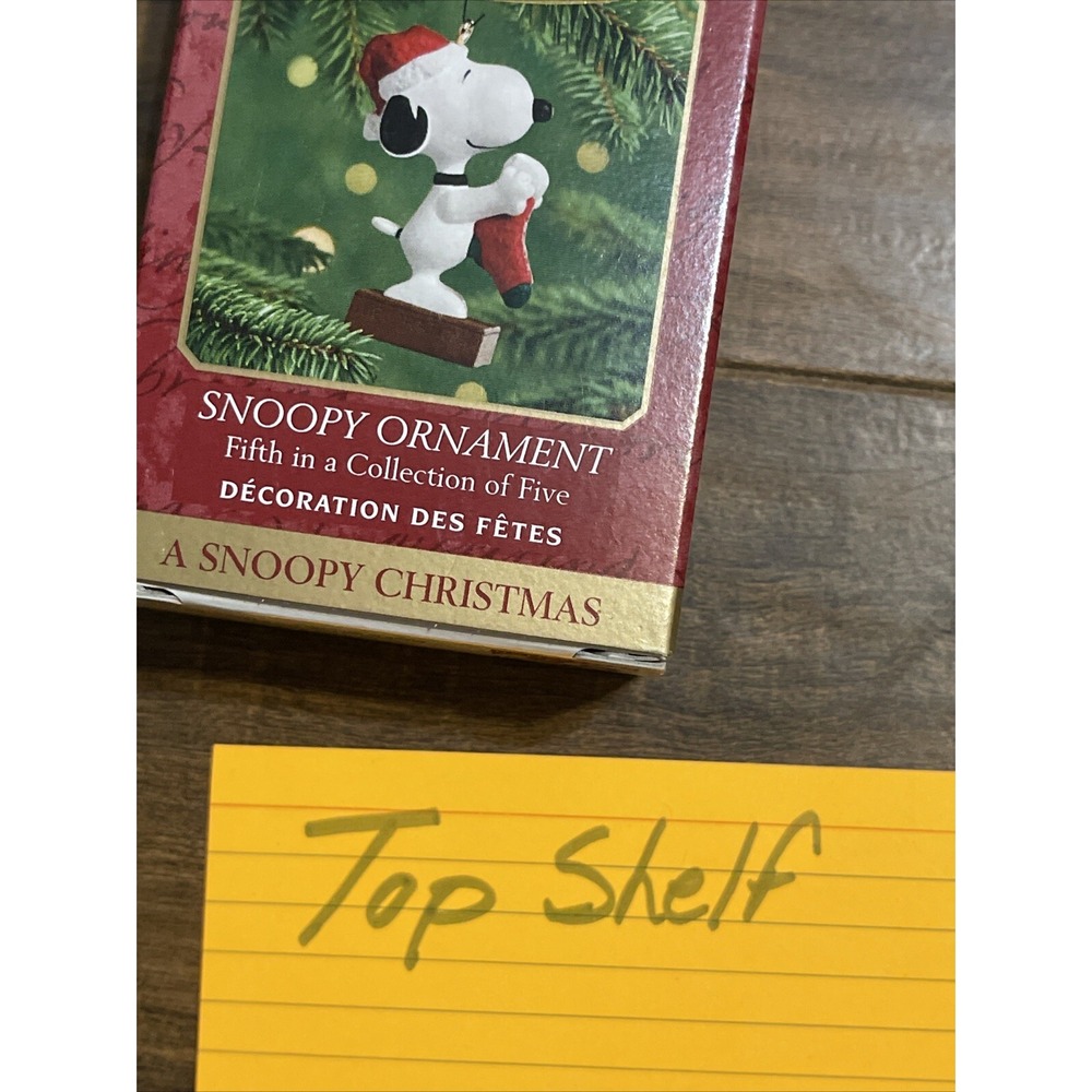 Hallmark Keepsake Ornament A Snoopy Christmas Snoopy #5 in Series 1999 - Picture 9 of 9